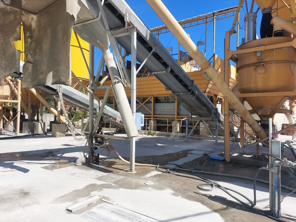 2#7695 Centrale di betonaggio stazionario Simem in vendita - foto 8