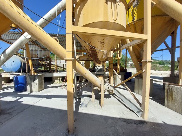 2#7695 Centrale di betonaggio stazionario Simem in vendita - foto 18