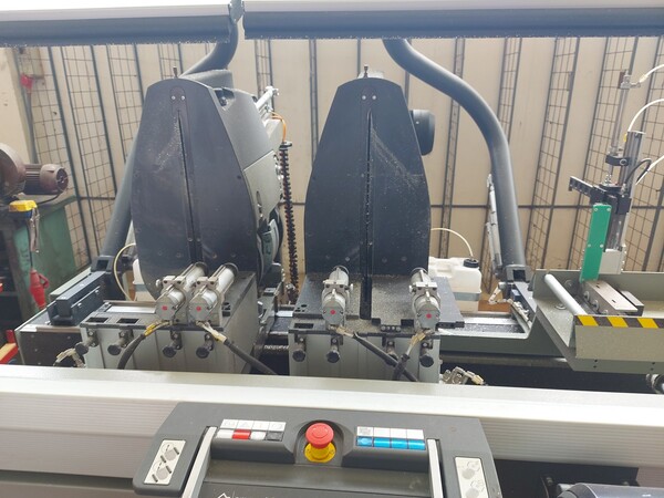 1#7700 Attrezzature per la produzione di infissi in vendita - foto 6