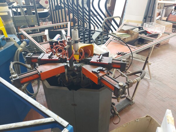 1#7700 Attrezzature per la produzione di infissi in vendita - foto 35