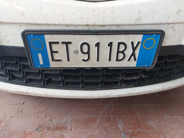 2#7700 Autovettura Opel e carrello elevatore Elcar in vendita - foto 2