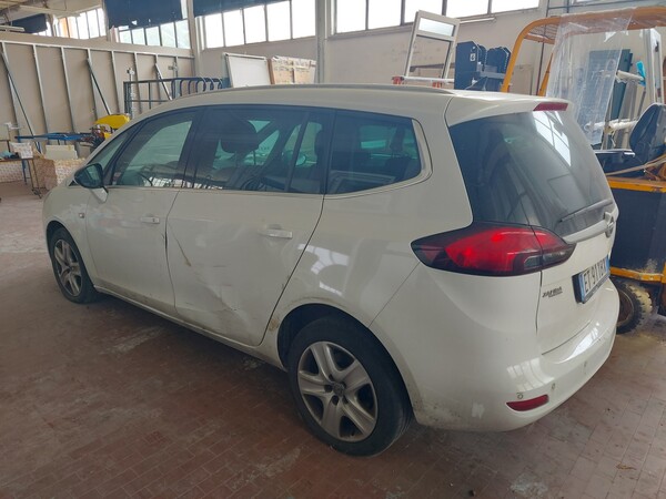 2#7700 Autovettura Opel e carrello elevatore Elcar in vendita - foto 6