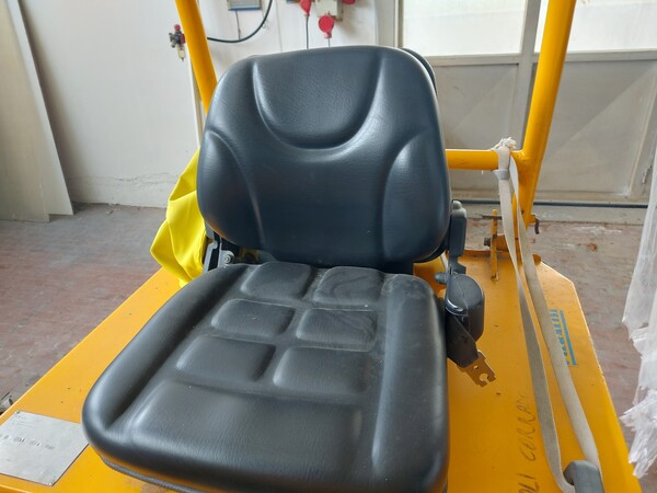 2#7700 Autovettura Opel e carrello elevatore Elcar in vendita - foto 25