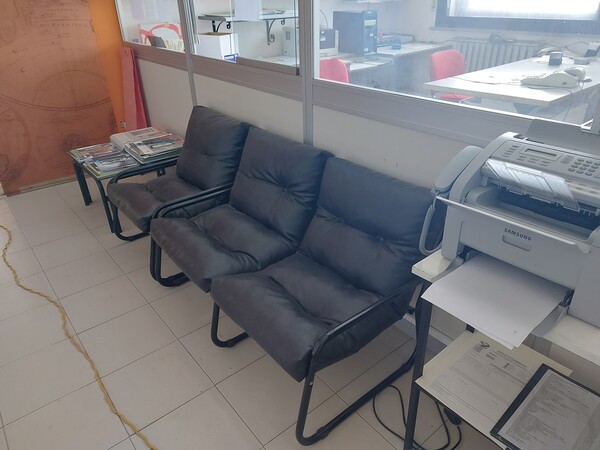 3#7700 Arredi ufficio e infissi in vendita - foto 24