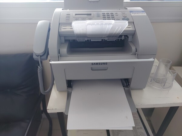 3#7700 Arredi ufficio e infissi in vendita - foto 28
