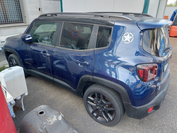 1#7703 Autovettura Jeep Renegade in vendita - foto 1