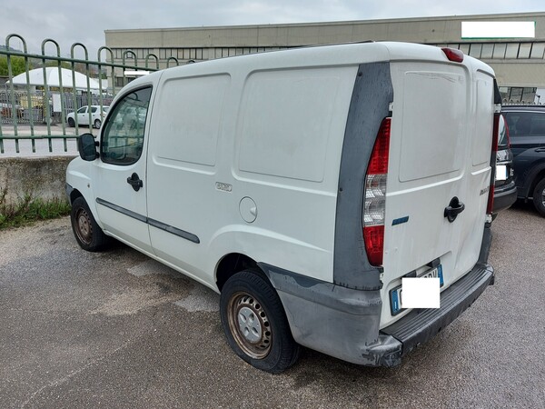 3#7708 Autocarro Fiat Doblò in vendita - foto 2