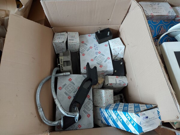1#77080 Ricambi per autovetture e attrezzature ufficio in vendita - foto 21