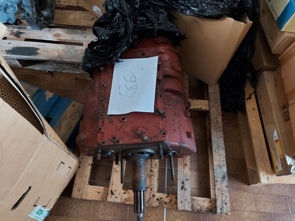 1#77080 Ricambi per autovetture e attrezzature ufficio in vendita - foto 39