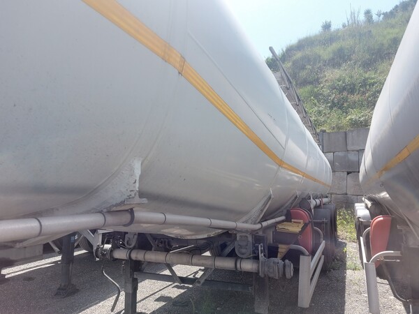 5#7713 Semirimorchio con cisterna  Nuova Ma. Na. Ro in vendita - foto 15