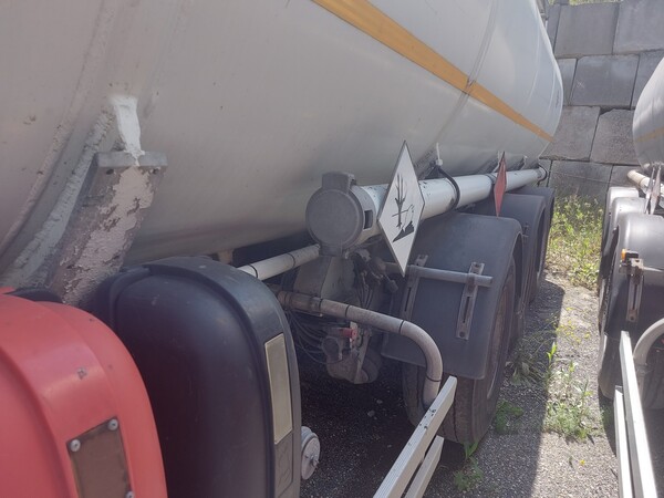 5#7713 Semirimorchio con cisterna  Nuova Ma. Na. Ro in vendita - foto 17