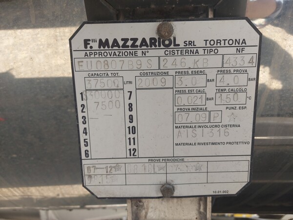 7#7713 Semirimorchio con cisterna F.lli Mazzarior in vendita - foto 14