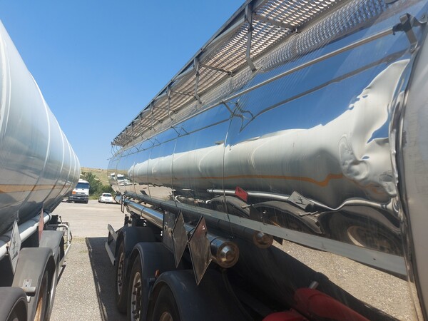 7#7713 Semirimorchio con cisterna F.lli Mazzarior in vendita - foto 27