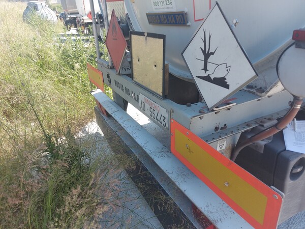 8#7713 Semirimorchio con cisterna Nuova Ma. Na. Ro in vendita - foto 4