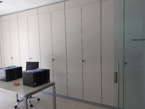 10#7714 Arredamento ed attrezzature per ufficio in vendita - foto 14
