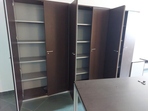 5#7714 Arredamento ed attrezzature per ufficio in vendita - foto 8