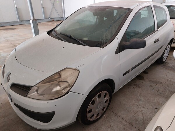 14#77140 Autocarro Renaul clio in vendita - foto 5