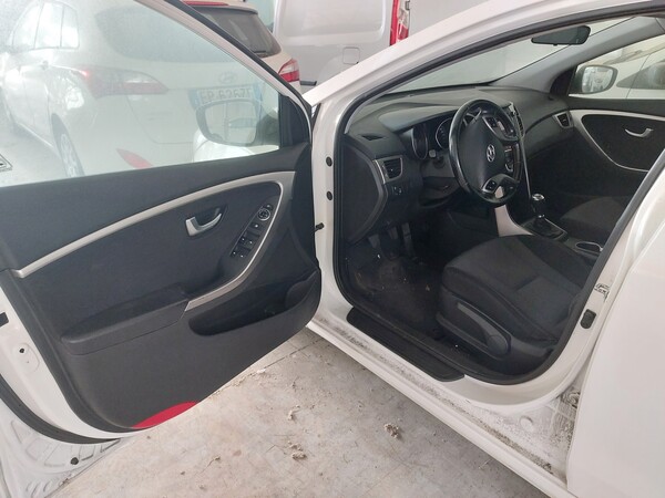 20#77140 Autovettura Hyunday I30 in vendita - foto 10
