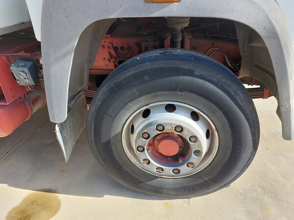24#77140 Autocarro Fiat Iveco 190-26 in vendita - foto 3