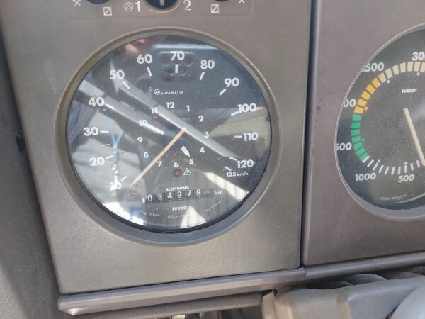 24#77140 Autocarro Fiat Iveco 190-26 in vendita - foto 17