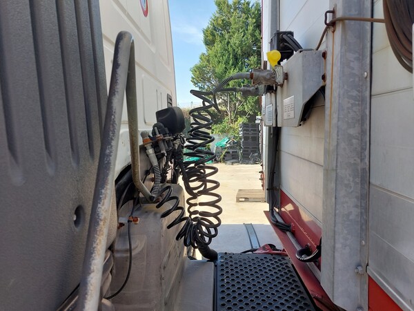 28#77140 Autocarro Stralis in vendita - foto 6