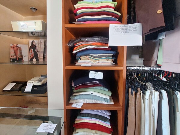 1#7720 Magazzino di abbigliamento in vendita - foto 12