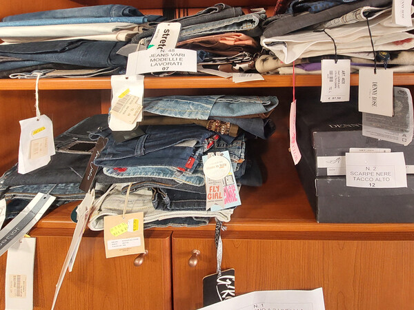 1#7720 Magazzino di abbigliamento in vendita - foto 25
