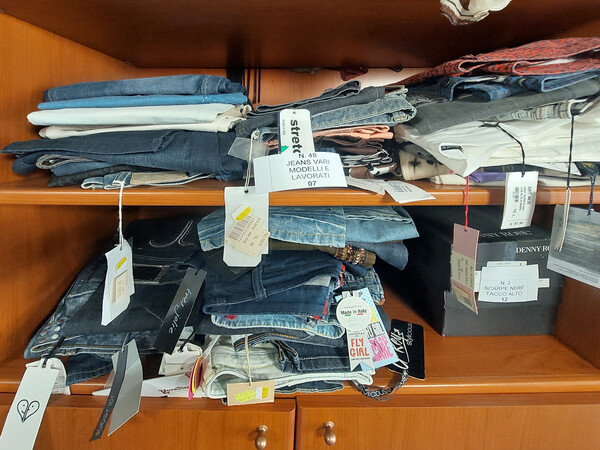 1#7720 Magazzino di abbigliamento in vendita - foto 27