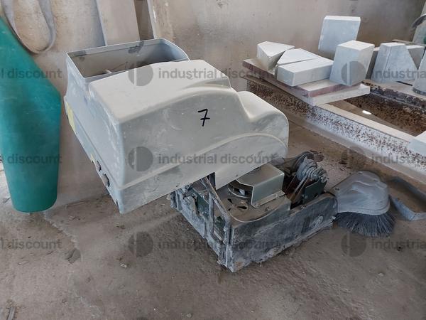 15#7722 Macchinari per la lavorazione del marmo autocarri Peugeot e arredi ufficio in vendita - foto 10