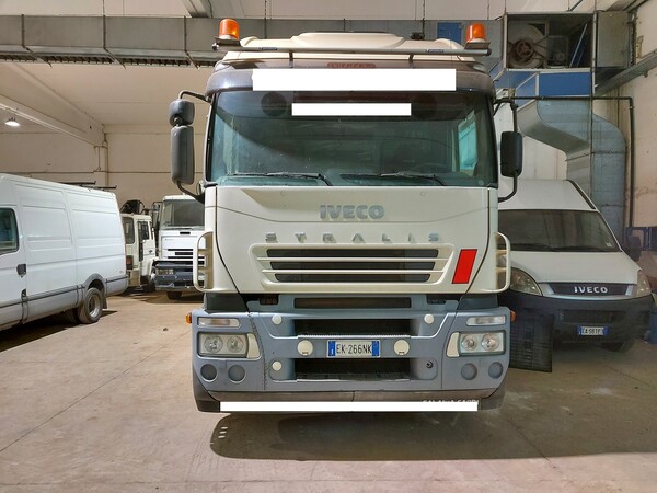 11#7725 Autocarro Iveco Stralis in vendita - foto 1