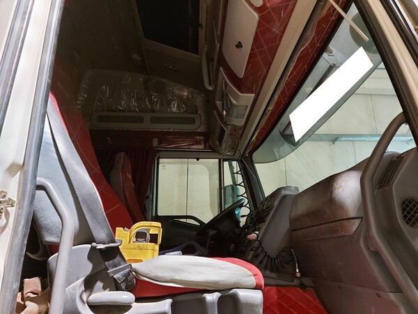 11#7725 Autocarro Iveco Stralis in vendita - foto 18
