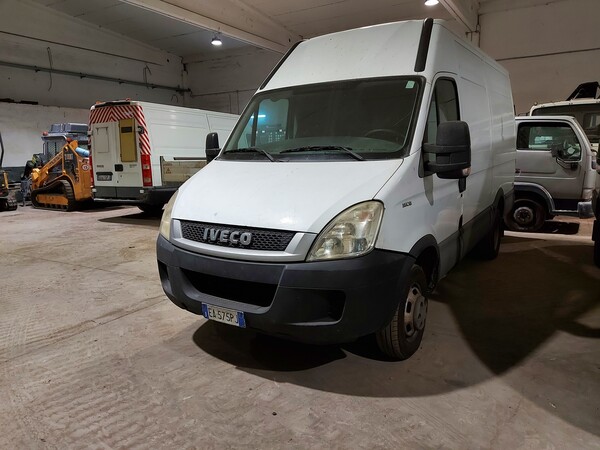 12#7725 Furgone Iveco in vendita - foto 3