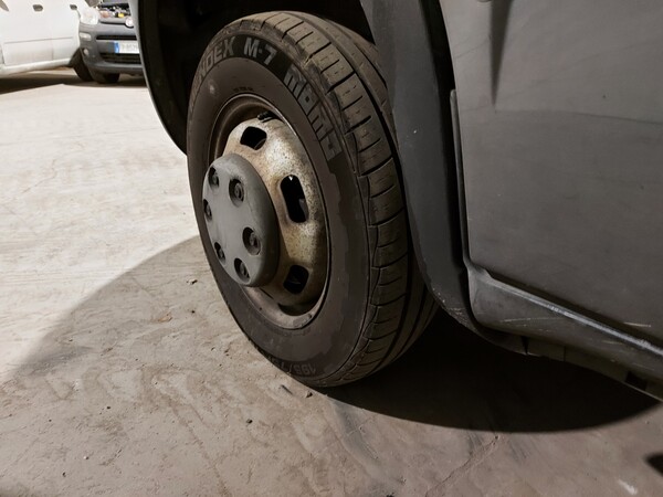 12#7725 Furgone Iveco in vendita - foto 7
