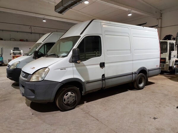 13#7725 Furgone Iveco in vendita - foto 2