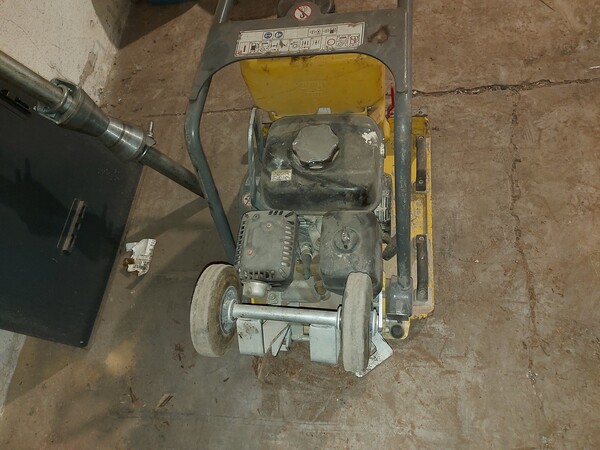 42#7725 Motocompressore Honda e tassellatori in vendita - foto 3