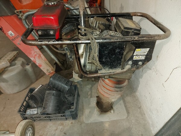 42#7725 Motocompressore Honda e tassellatori in vendita - foto 10