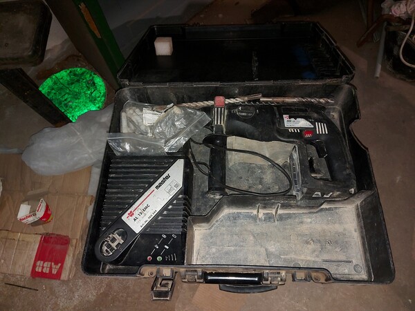 42#7725 Motocompressore Honda e tassellatori in vendita - foto 17