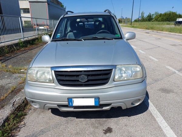 33#7728 Autovettura Suzuki Gran Vitara in vendita - foto 3