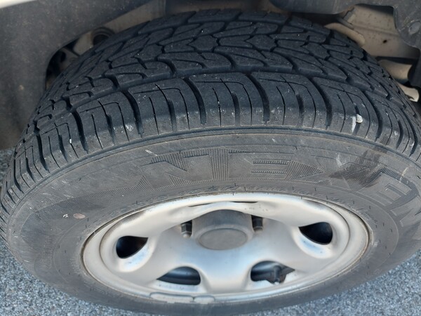 33#7728 Autovettura Suzuki Gran Vitara in vendita - foto 4