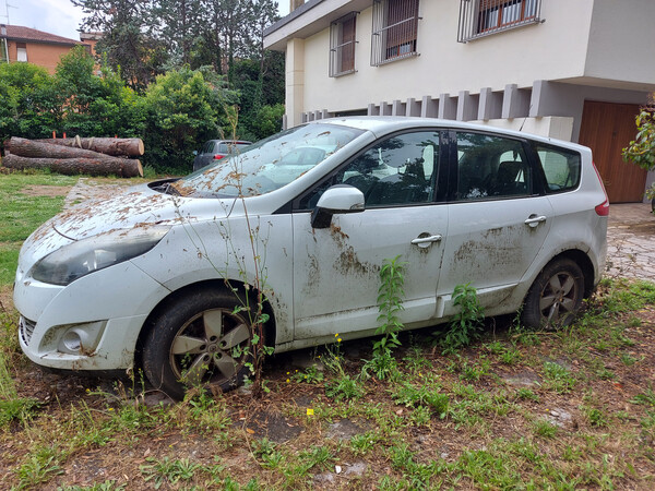 2#7731 Autoveicolo Renault Scenic in vendita - foto 3