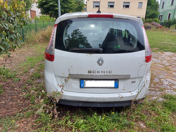 2#7731 Autoveicolo Renault Scenic in vendita - foto 4