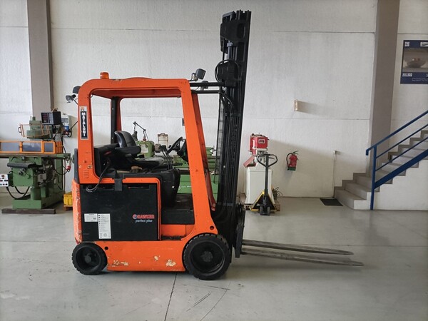 23#7737 Carrello elevatore Carer Z25CB in vendita - foto 1