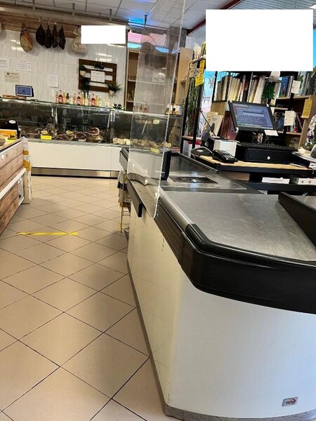1#7741 Compendio di azienda dedita alla macellazione e al commercio all'ingrosso di bestiame in vendita - foto 23