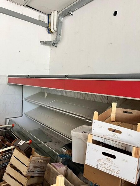 1#7741 Compendio di azienda dedita alla macellazione e al commercio all'ingrosso di bestiame in vendita - foto 43