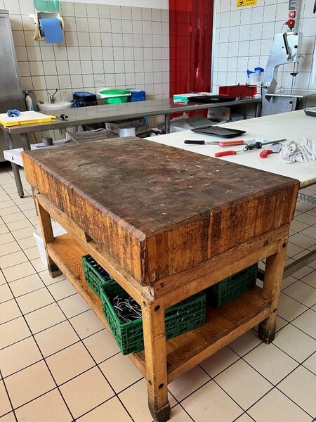 1#7741 Compendio di azienda dedita alla macellazione e al commercio all'ingrosso di bestiame in vendita - foto 55