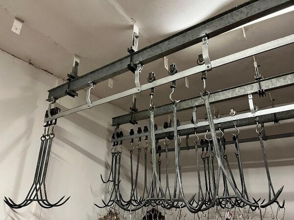 1#7741 Compendio di azienda dedita alla macellazione e al commercio all'ingrosso di bestiame in vendita - foto 68