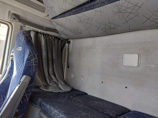 1#7744 Motrice per semirimorchio Iveco in vendita - foto 30