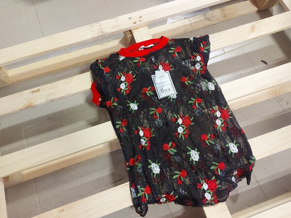 2#7749 Capi di abbigliamento e accessori in vendita - foto 22