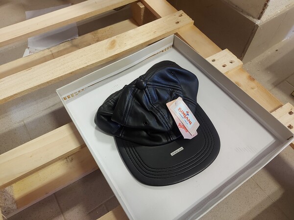 2#7749 Capi di abbigliamento e accessori in vendita - foto 23