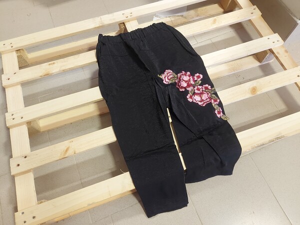 2#7749 Capi di abbigliamento e accessori in vendita - foto 27